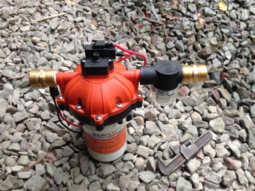 Demonstration: 12 Volt Off-Grid Water Pump